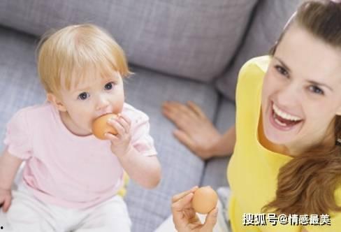 婴儿吃鸡瓜视频,萌娃品尝鸡瓜视频萌翻网友