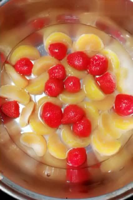 吃橘子罐头草莓瓜,橘子、草莓与瓜果的奇幻之旅