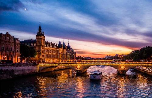 吃瓜只看塞纳河,揭秘娱乐圈的甜蜜与苦涩