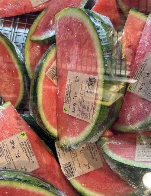 老外学中文的吃瓜,从“吃瓜”看中西文化差异